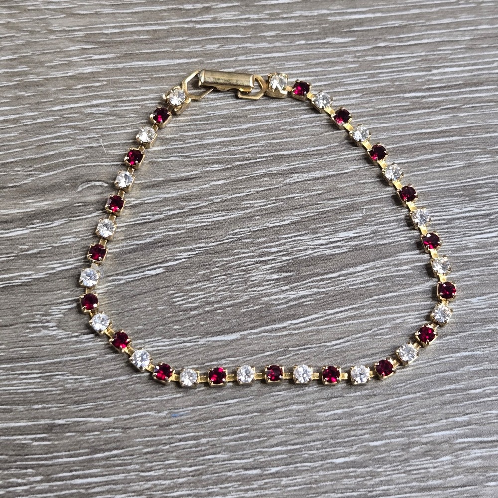 Vintage Avon Gold Tone Red White Crystal Signed 7.5" Tennis Bracelet Statement‎